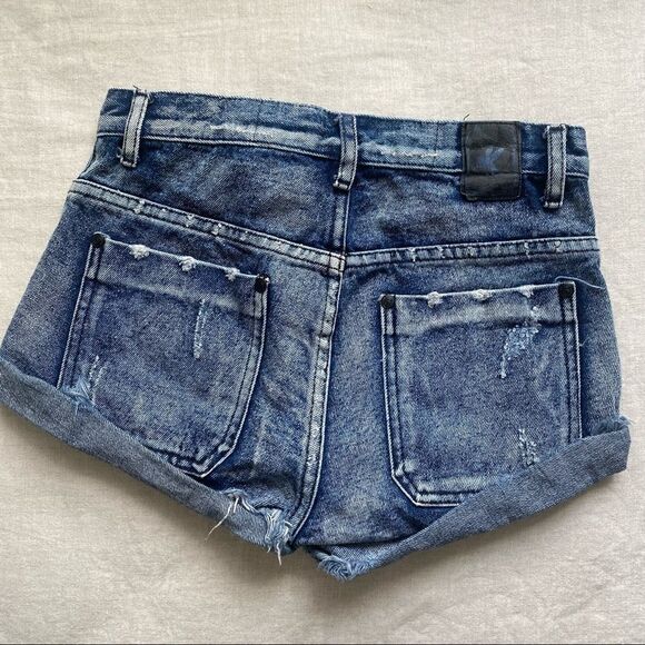 One Teaspoon Denim Shorts - Picture 3 of 8